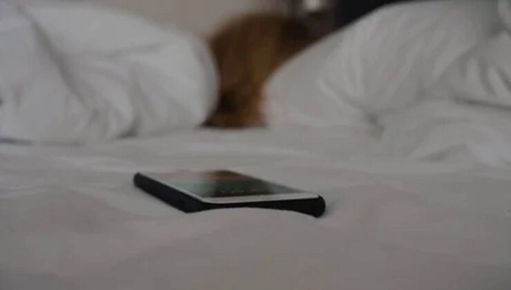 Uyurken cep telefonuna sızdılar, 628 bin TL dolandırdılar