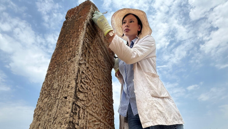 Van’daki Selçuklu Mezarlığı’nda 6 yeni mezar gün yüzüne çıkarıldı