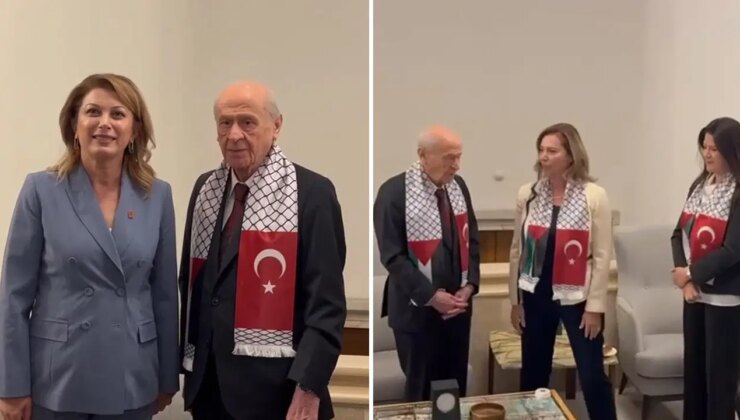 Vekiller Meclis kulisinde Devlet Bahçeli ile fotoğraf çektirmek için sıraya girdi! CHP Kadın Kolları Başkanı Asu Kaya’dan, Bahçeli’ye: ‘Meclis sizinle güzel…’