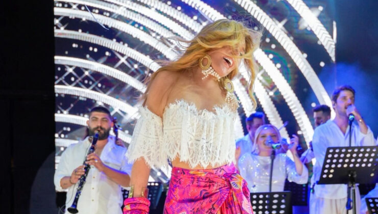 Yeni imajı çok konuşulmuştu! Ajda Pekkan’dan yeni kareler