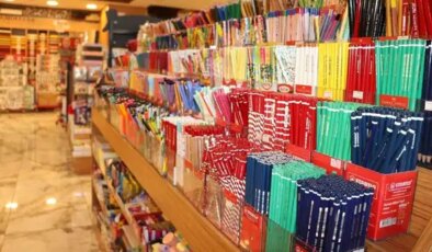 Yeni öğretim yılı yaklaşıyor: Bir öğrencinin çantasını doldurmak asgari ücretin yarısı!