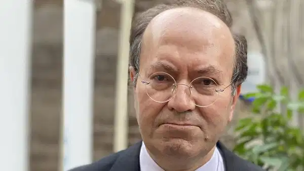 Yeni Şafak yazarı ‘tasma’ ve ‘takoz’ diyerek 30 Ağustos’ta laikliği hedef aldı: ‘Laikliğin özgürlük olduğunu söyleyen ya salaktır ya da asalak!’