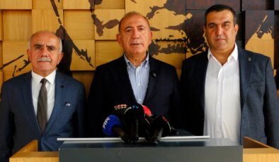 45. Asliye’nin ara kararı sonrası kayyum Gürsel Tekin’den ilk açıklama: ‘Sabırla bekliyoruz, beni zorlamayın’