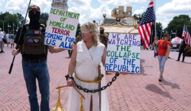 50 eyalette Trump protestosu: Halkın değil, zenginlerin başkanı