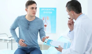 50 yaş üstündeki erkekler düzenli üroloji muayenesine gitmeli