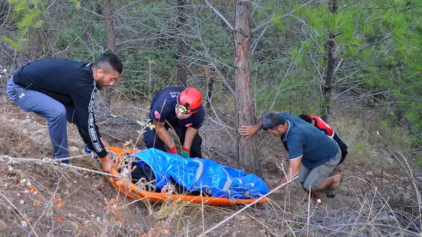 60 metrelik uçuruma yuvarlanan otomobildeki Muhammet, hayatını kaybetti