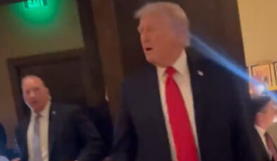 ABD Başkanı Trump’a gittiği restoranda Gazze protestosu