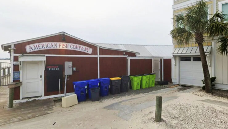 ABD’de bir gece kulübüne düzenlenen saldırıda 3 kişi hayatınI kaybetti