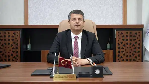 Abdurrahman Tutdere’den ‘AKP’ye geçiyor’ iddialarına yanıt