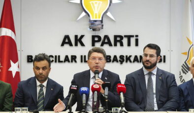 Adalet Bakanı Yılmaz Tunç, AKP İlçe Başkanlığı’nda CHP’yi hedef aldı