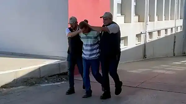 Adana’da operasyon: FETÖ’nün Emniyet ve öğrenci yapılanması sorumlusu yakalandı