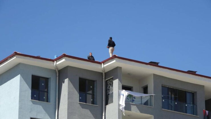 Alacağını alamayan işçi, çatıya çıkarak intihar etmek istedi