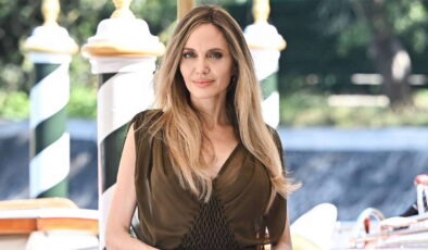 Angelina Jolie’den ABD’de ifade özgürlüğü uyarısı: ‘Ülkemi tanıyamıyorum’