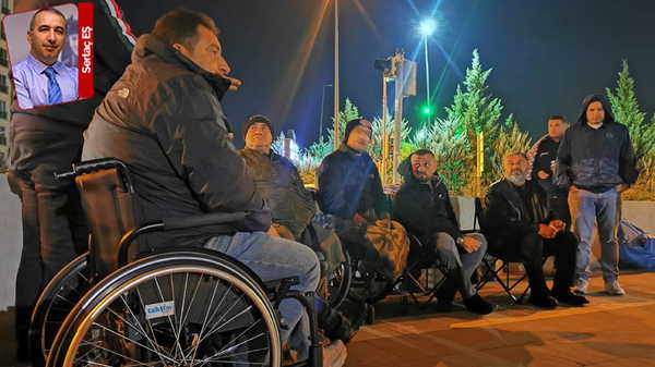 Askerliğini terörle mücadele bölgesinde yaparken yaralananlar, şimdi ‘haklarını’ arıyor: Tekerlekli sandalyede nöbet