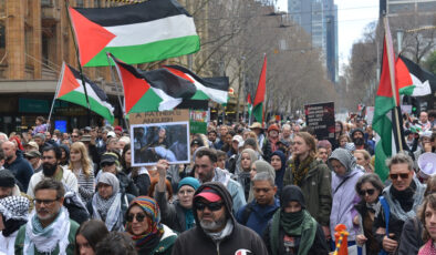 Avustralya’da İsrail’e yaptırım protestosu: Binlerce kişi sokağa döküldü
