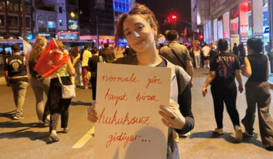 Bahçeli’nin avukatı şikayet etti, gözaltına alındı: ‘Cumhurbaşkanına hakaret’ suçlamasıyla adliyeye sevk edildi