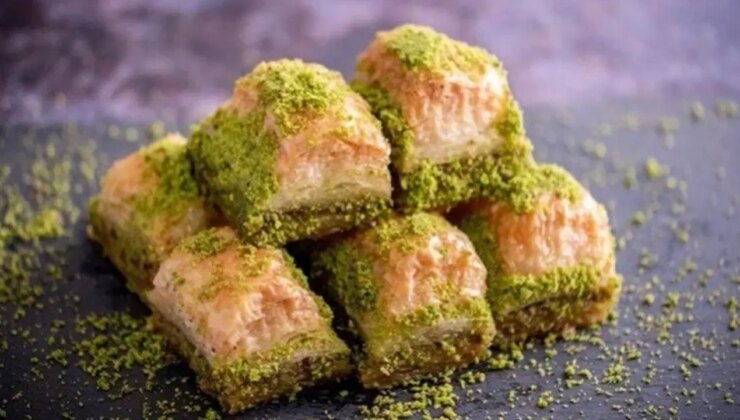 Bakanlık markaları tek tek ifşa etti: Ünlü tatlıcı baklava diye boya yedirmiş
