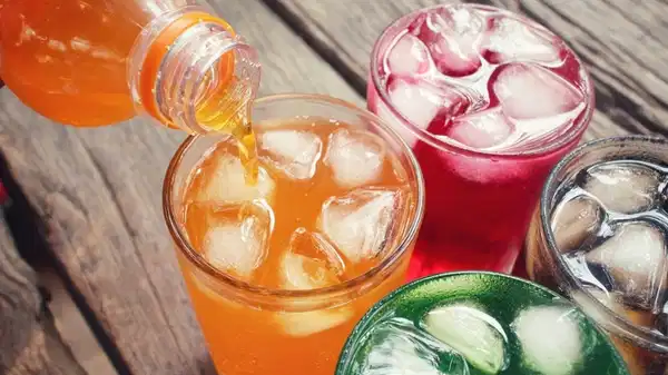 Bakanlık yeni ‘ifşa’ listesini açıkladı: Gazlı içecekten ilaç çıktı!