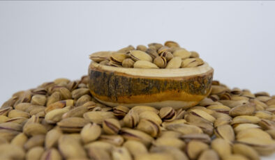 Baklavalık iç fıstık Türkiye’de 2 bin 350 liraya yükseldi! İran’da 722 lira