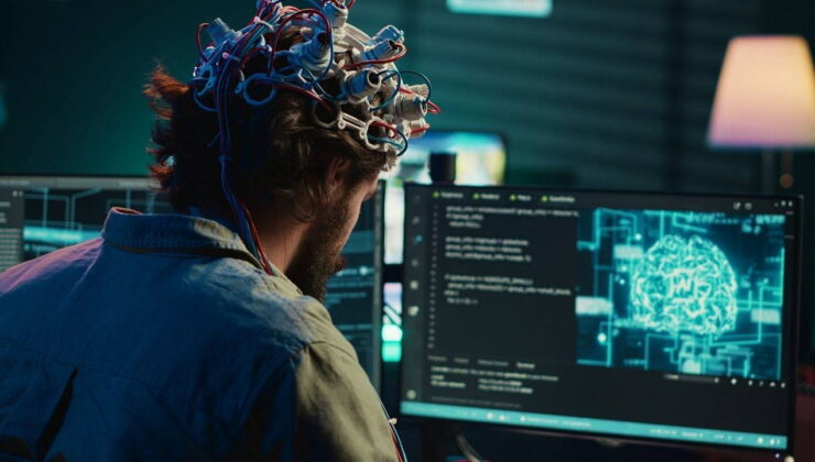 Bilim insanları tartışıyor: Bilinci bilgisayara aktarmak mümkün mü?