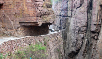 Bu yollar ter döktürüyor: Dünyanın en tehlikeli 7 yolu