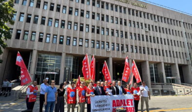 Büro-İş Genel Başkanı Alay Hamzaçebi Ankara Adliyesi önünden seslendi: Bakanlık hakim ve savcıdan mı ibaret?
