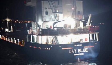 Çanakkale Boğazı’nda kargo gemisi makine arızası yaptı