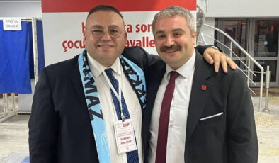 CHP Konak’ta iki adaylı yarışın kazananı belli oldu