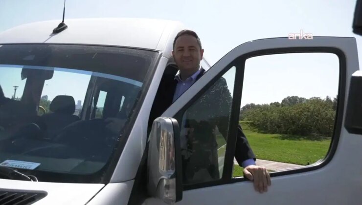 CHP’li Umut Akdoğan, kullandığı okul servisiyle gittiği benzinlikte akaryakıt fiyatlarına tepki gösterdi: ‘Kamu düzeni herkesi sömürüyor!’