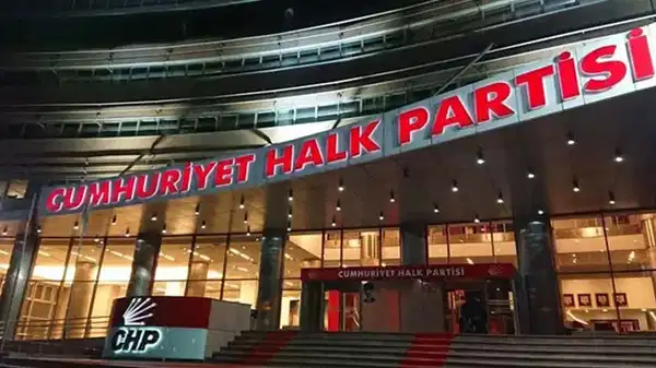 CHP’nin avukatı yanıt verdi: İstanbul il yönetimine ‘kayyum’ kararı, kurultay davasını etkiler mi?
