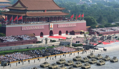 Çin’de ‘Zafer Günü’ geçit töreni düzenlendi