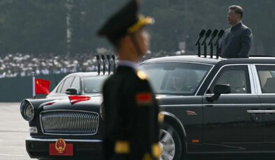 Çin’den dev güç gösterisi: Hipersonik füzeler ve ‘robot kurt’ dünyaya tanıtıldı