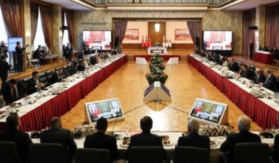 Çözüm Komisyonu’nda ‘terörü muhatap alma’ ısrarı