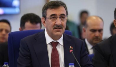 Cumhurbaşkanı Yardımcısı Cevdet Yılmaz saat verdi: ‘Yarın saat 09.00’da açıklıyoruz’