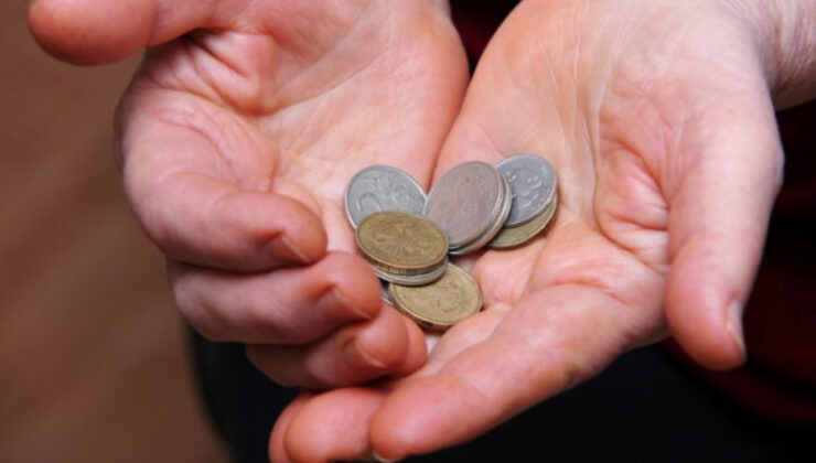 Cüzdanında bulduğu bozuk para servet kazandırdı: Tam 500.000 dolar…