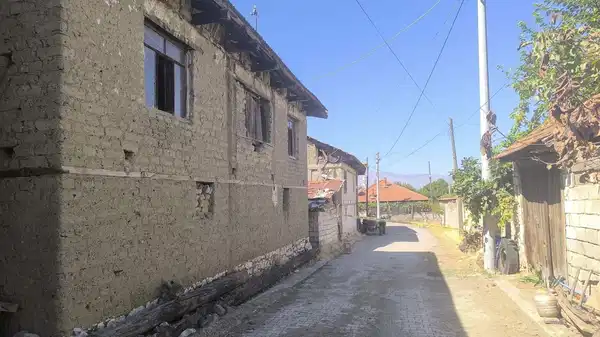 Darbedilen 93 yaşındaki kadın öldü: Torunu gözaltına alındı!