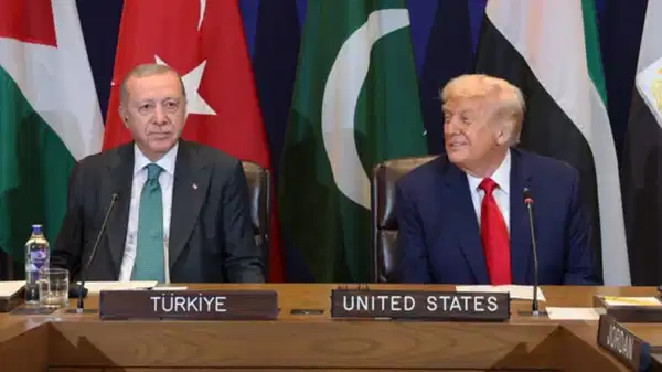 Davutoğlu’ndan Erdoğan’a Rubio çağrısı: ‘Trump’ın önünde hak ettiği cevabı vermesini bekliyoruz’