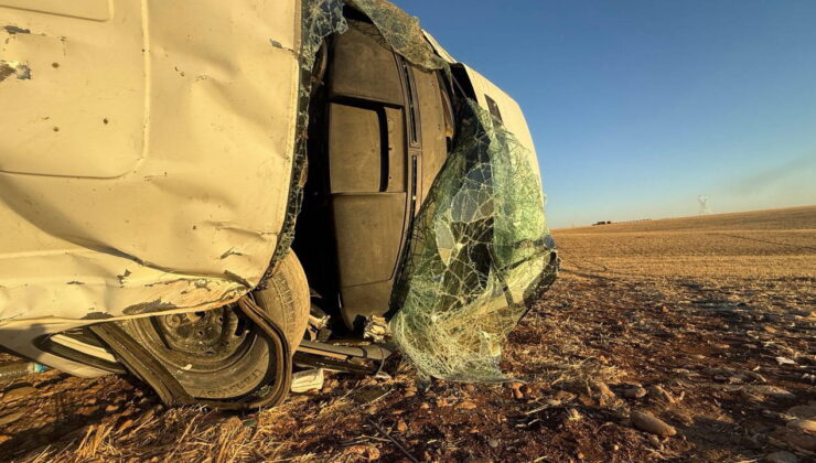 Diyarbakır’da korkunç kaza: 8’i öğrenci 9 yaralı