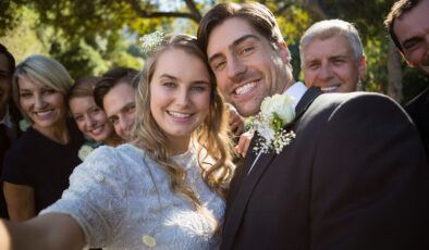 Düğünde ayakkabı çalmaktan, tabak kırmaya: En tuhaf düğün gelenekleri