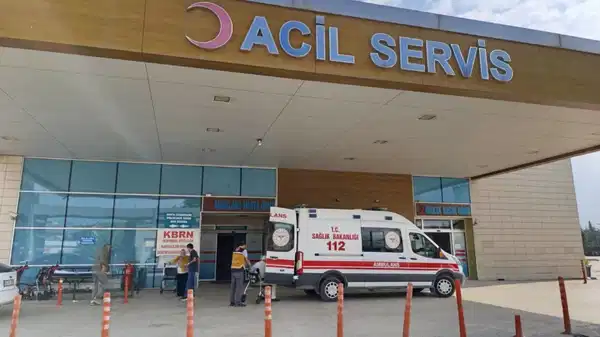 Düğünde tavuklu pilav yiyen 21 kişi hastanelik oldu!