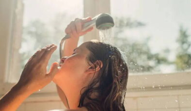 Duşu sabah kalkınca mı, gece yatmadan mı almalı?