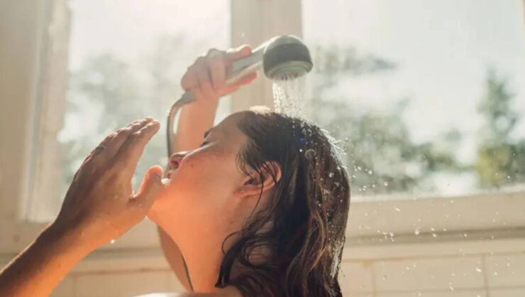 Duşu sabah kalkınca mı, gece yatmadan mı almalı?