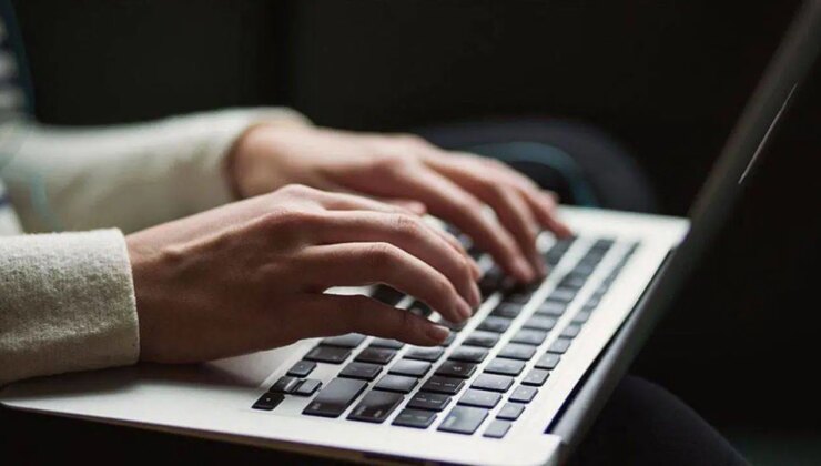 Elektronik eşyaların fiyatı cep yakıyor: Gençlere bilgisayar da hayal