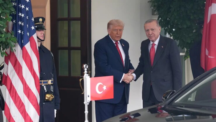 Erdoğan-Trump görüşmesi başladı… Trump yanıtladı: Türkiye’ye yaptırımlar kaldırılacak mı?