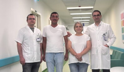 Eşine doğum günü hediyesi olarak böbreğini verdi!