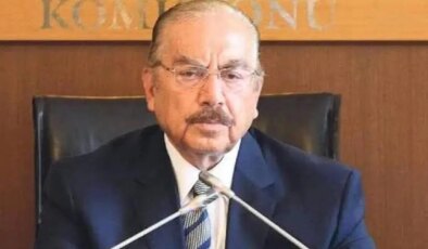 Eski Bakan Agah Oktay Güner hayatını kaybetti!