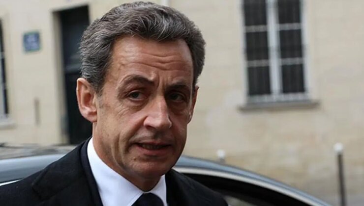 Eski Fransa Cumhurbaşkanı Sarkozy’ye 5 yıl hapis