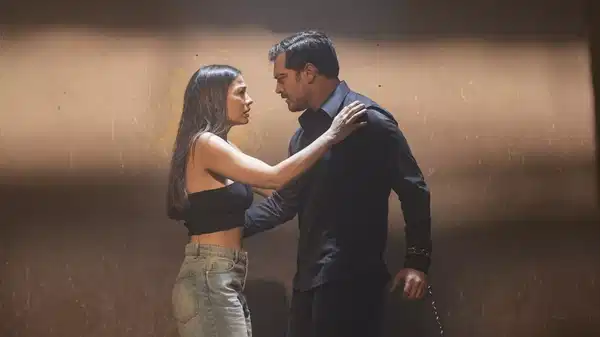 Eşref Rüya dizisinin ilk bölümü ne zaman? Eşref Rüya dizisinin sezon finalinde ne oldu?