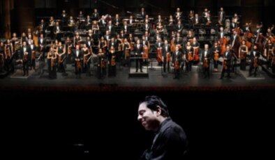 Fazıl Say ve Borusan İstanbul Filarmoni Orkestrası Elbphilharmonie’de ayakta alkışlandı: Türkiye’nin aydınlık yüzü sahnedeydi