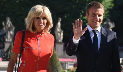 Fransa Cumhurbaşkanı Macron’un eşi ‘kadın’ olduğunu kanıtlayacak